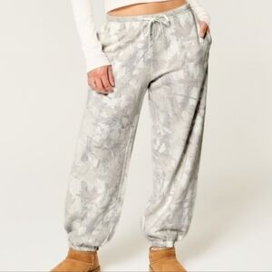 Hollister Camo Joggers